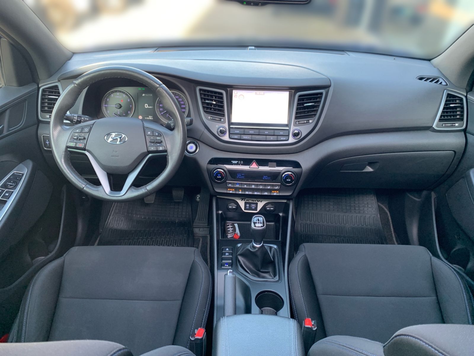 Fahrzeugabbildung Hyundai TUCSON 1.6 Turbo Passion + LED Pan.Dach AHK