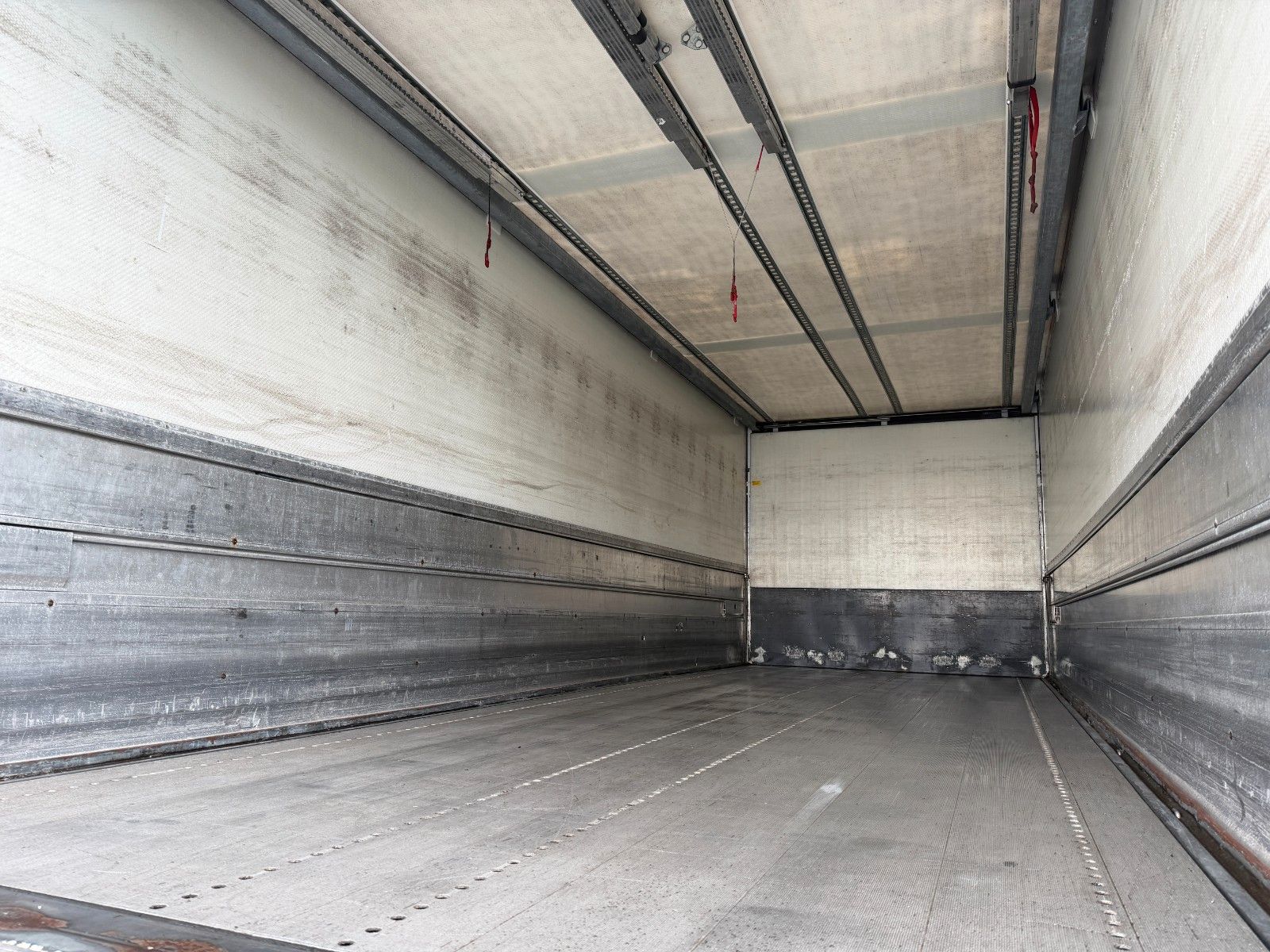 Fahrzeugabbildung Andere Ewers PRASQ18 Schwenkwand SAF LBW BÄR 2.500kg