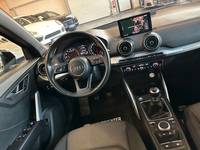 Audi Q2 30 TFSI sport *NAVI*TEMPOMAT*PDC*LED*SZHZ*