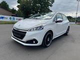 Peugeot 208 Allure 1.6 BlueHDi Euro6 / LED - Peugeot 208 mit Diesel-Antrieb