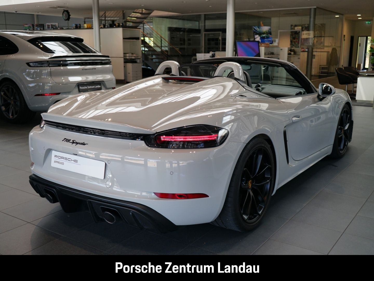 Porsche 718 Spyder BOSE Rückfahrkamera Sportabgas PDLS foto 15
