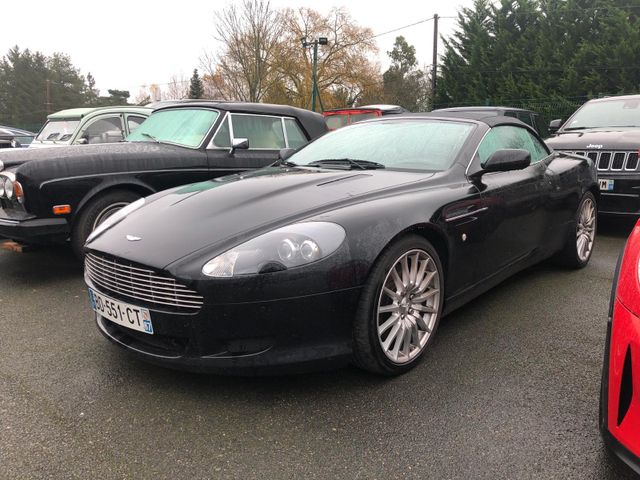 Aston Martin DB9 Volante 5.9