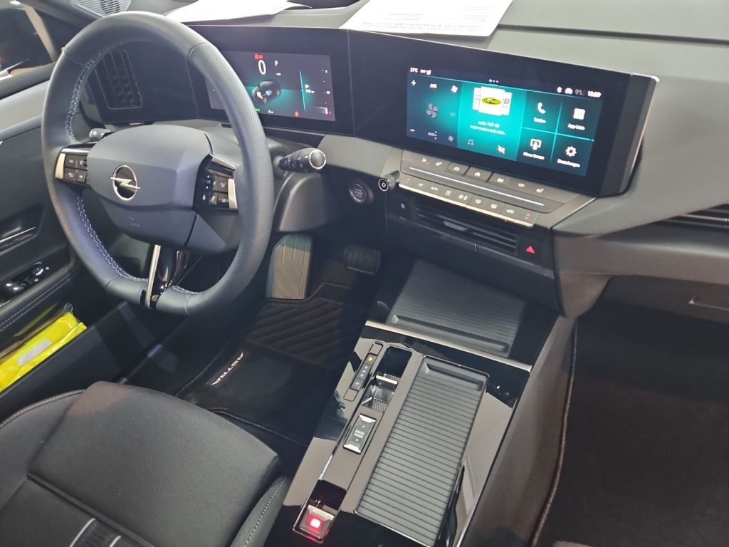 Fahrzeugabbildung Opel Astra Sports Tourer 1.2 Turbo Hybrid 48 V GS (L)