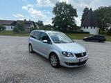 Volkswagen Touran Freestyle-1.6 Ltr-2.Hand-5Sitze-Shz-Euro4 - Volkswagen Touran aus 2010: Freestyle