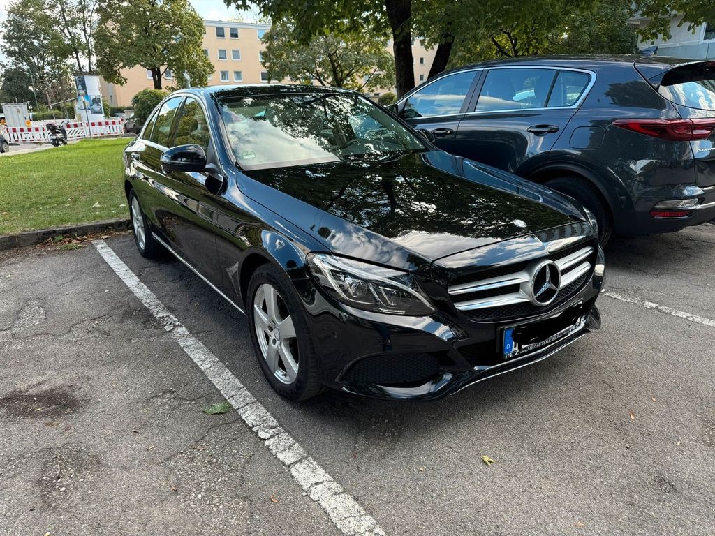 Image of Mercedes-Benz C 200