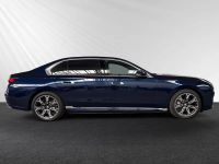BMW 750 - Vorschau Bild 2