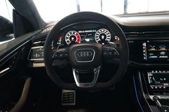 AUDI RSQ8 performance | Pano | 305 km/h | Nimbusgrau AUDI RSQ8 performance | Pano | 305 km/h | Nimbusgrau