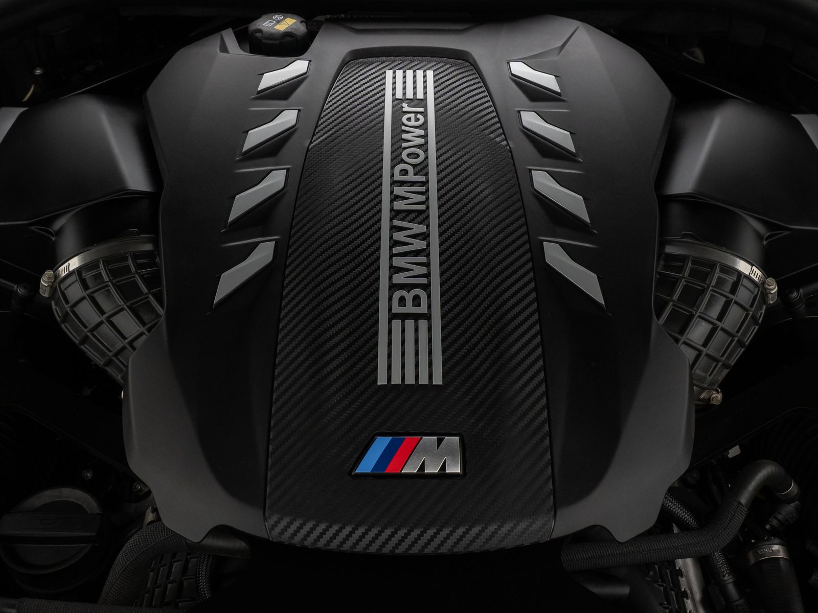 Fahrzeugabbildung BMW X6 M Competition M Driver´s DisplKey Sky Lounge