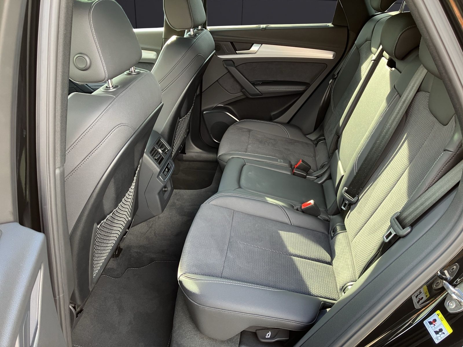 Fahrzeugabbildung Audi Q5 Sportback 55 TFSI e quattro S line LED Pano L