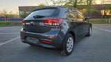 Kia Rio Attract 1.2 SHZ Klima Tempomat - Kia Rio Attract mit Benzin-Antrieb