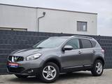 Nissan Qashqai 2.0 I-Way PANO NAV SHZ KAM TEMP 1.HAND - Nissan Qashqai: 1.0
