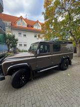 Land Rover Defender Sondermodell "Rough" Fiskal LKW - Land Rover Defender: Schiebedach