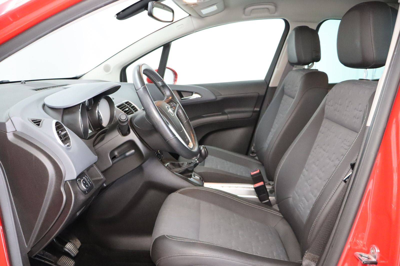 Fahrzeugabbildung Opel Meriva 1.3 CDTI Lenkradhzg. * PDC * Tempomat