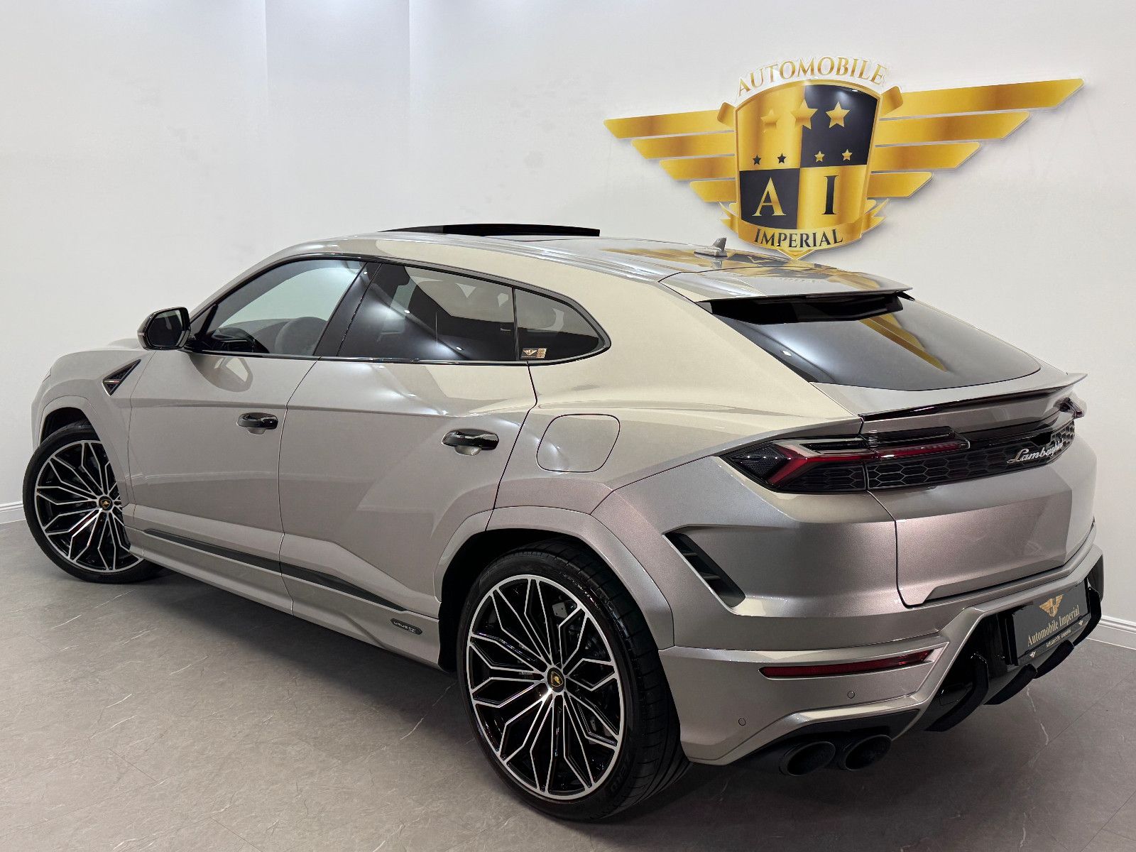 Lamborghini Urus SE // CARBON // UNIKAT // VOLLE HÜTTE / imagem 3