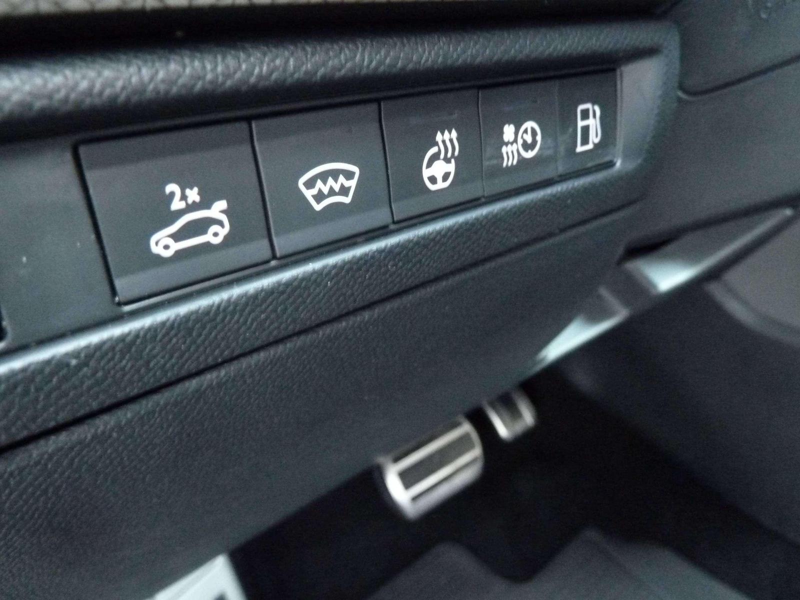 Citroën C5 X Shine Pack Hybrid
