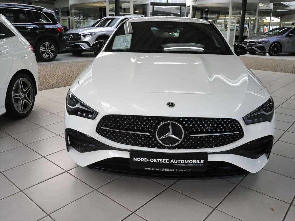 Mercedes-Benz CLA 200 AMG COUPÉ NIGHT ADVANCED PLUS KAMERA foto 4