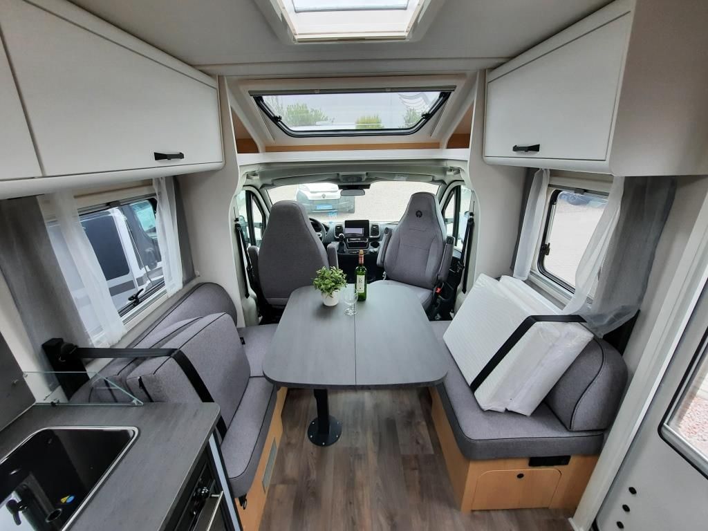 Fahrzeugabbildung Sunlight T 69LC Adventure Edition Verfüg./Sparen Sie 6.24