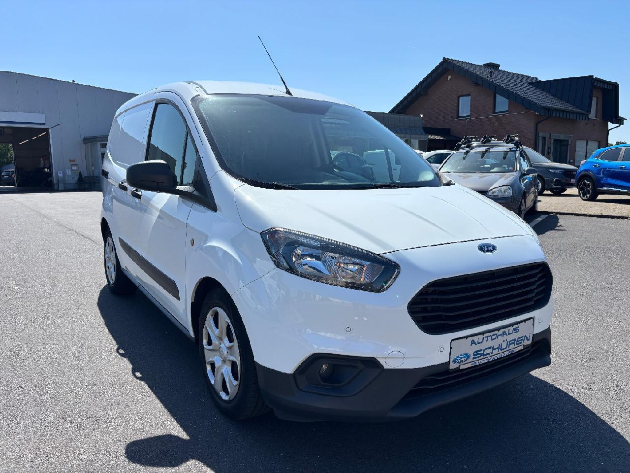Ford Transit Courier Trend