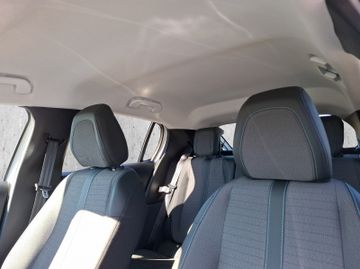 Peugeot 208 Allure Pack 1.2 PureTech 100 Kam.+LED+Navi