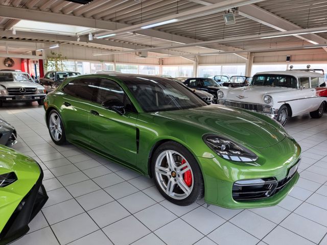 Porsche Panamera Sport Turismo GTS/Mambagrün/Appr. 09/27