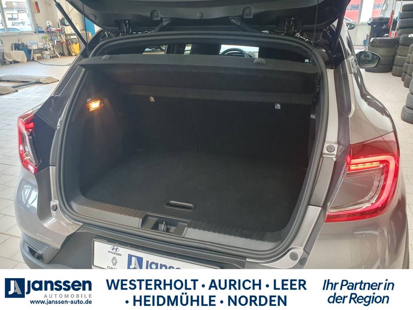 Fahrzeugabbildung Renault CAPTUR RIVE GAUCHE TCe 160 EDC