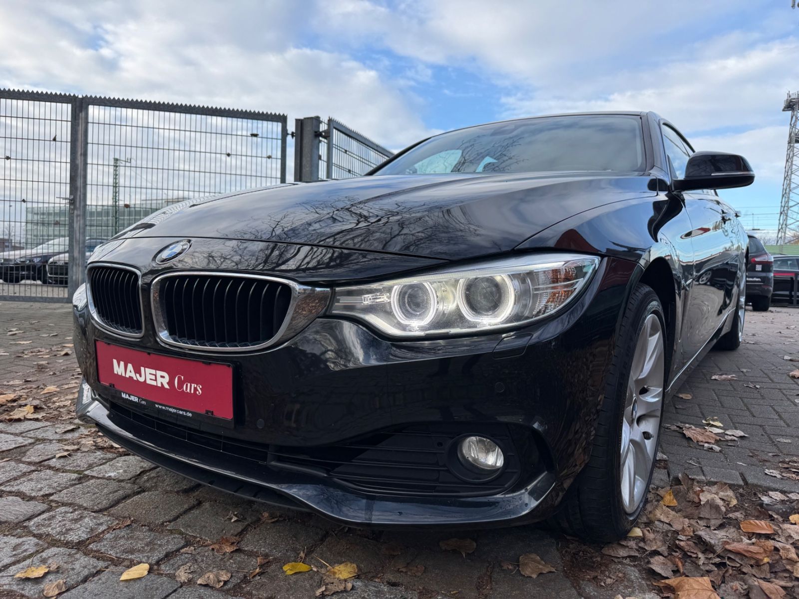 Fahrzeugabbildung BMW 430d xDrive Gran Coupé NAVI*LEDER*BI-XENON*LED