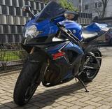 Suzuki GSX R600 K7 - Offers