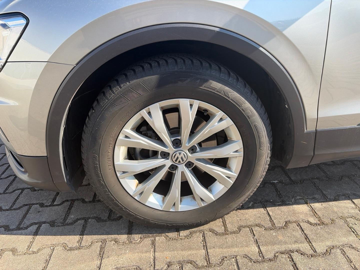 Volkswagen Tiguan 1.4 TSI Trendline DSG LED NAVI USB COMP.M