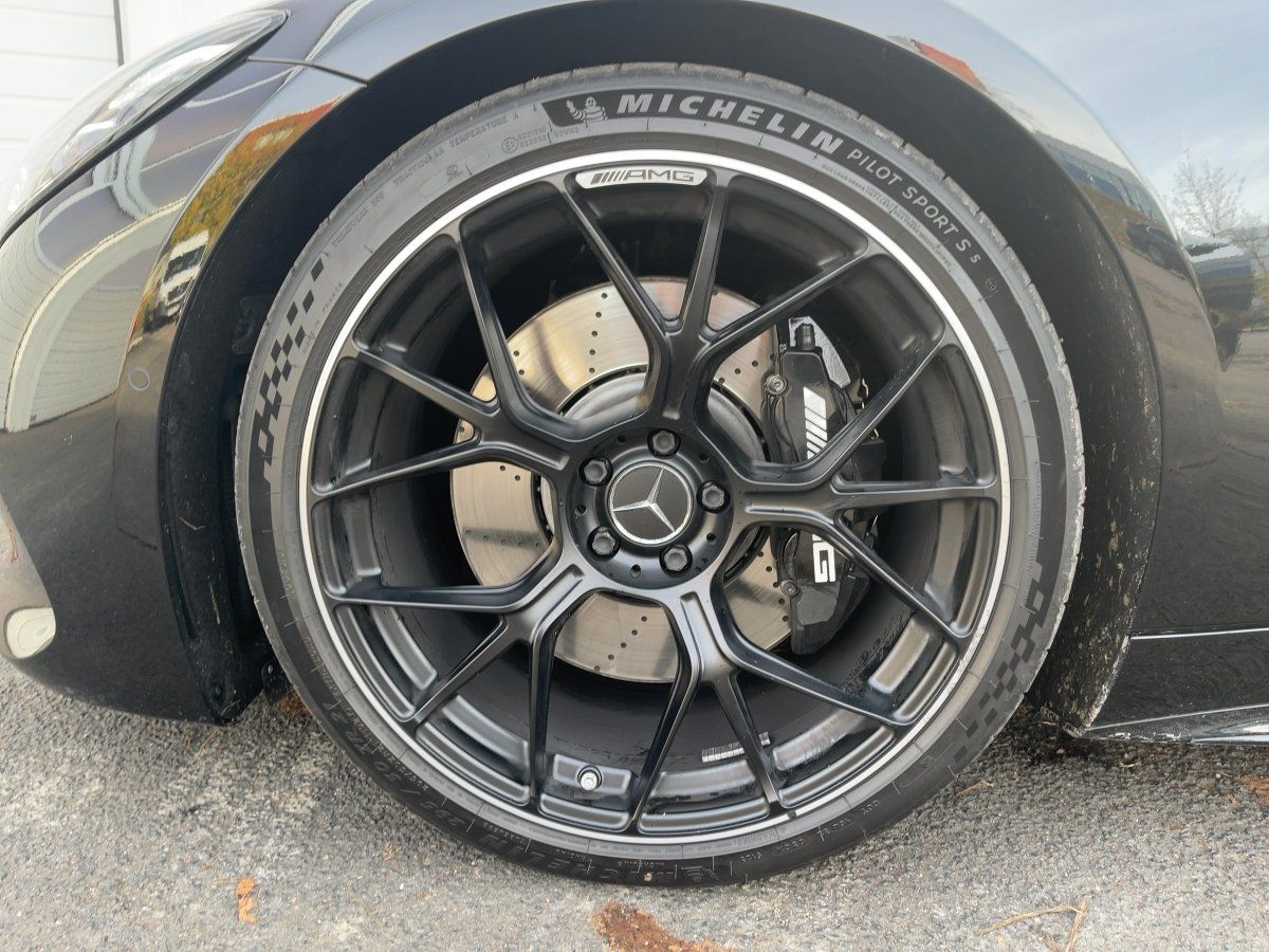 Fahrzeugabbildung Mercedes-Benz AMG GT 63 4M+ AMG/Night-II/Carbon/Lift/HuD/21''