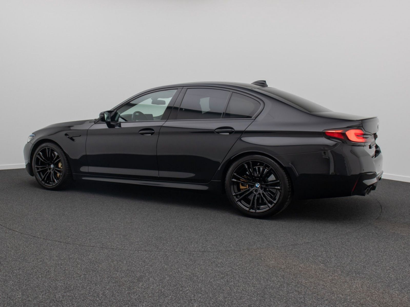 Fahrzeugabbildung BMW M5 Competition M Driver´s Laser B&W Mega-VOLL!!!