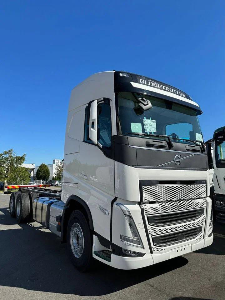 Volvo FH 460 6x2-4 Globetrott. Fahrgestell LAGER