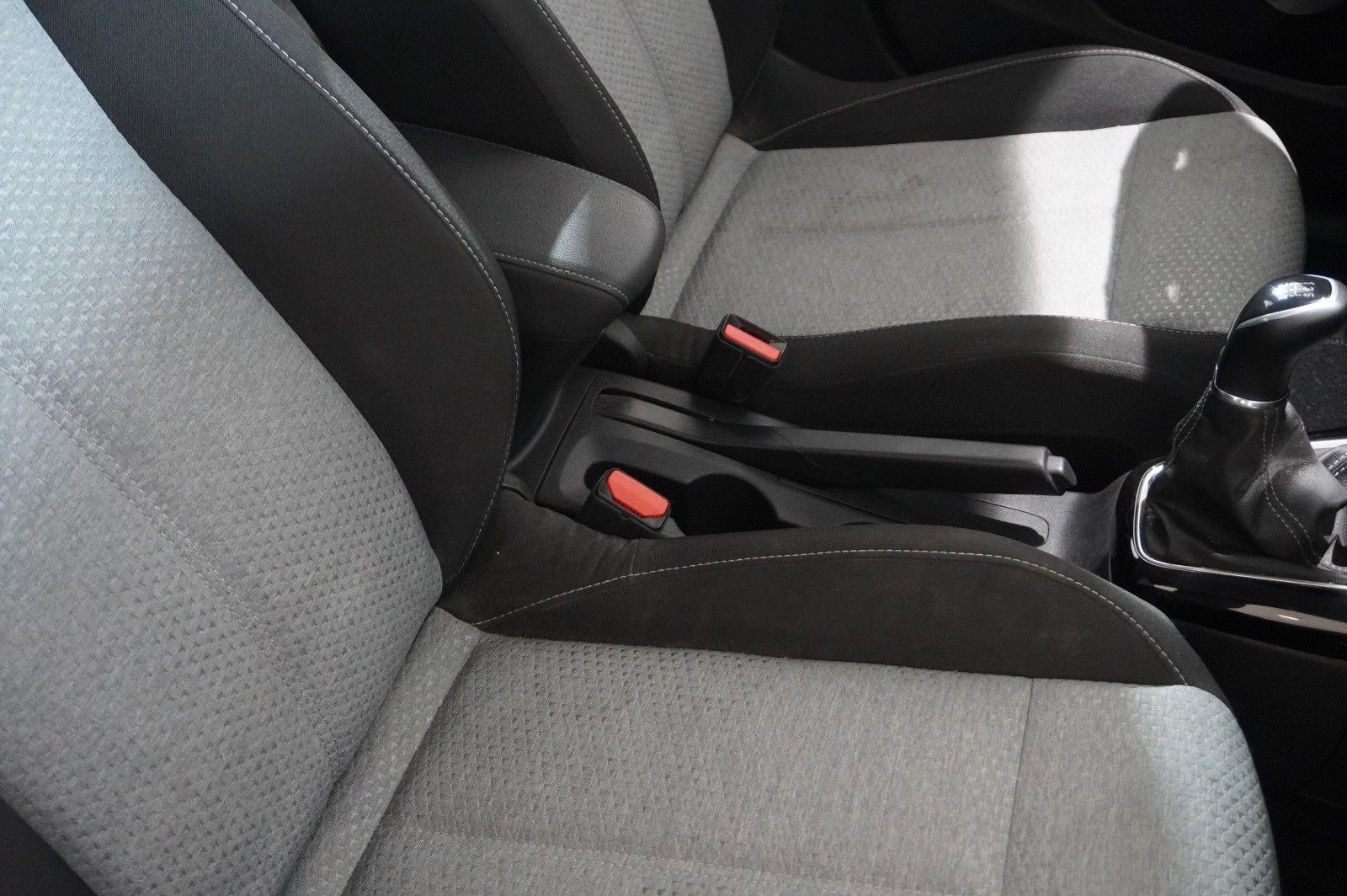 Fahrzeugabbildung Opel Corsa F 1.2 FACELIFT NAVI/LED/KAMERA/VIRTU./DAB+