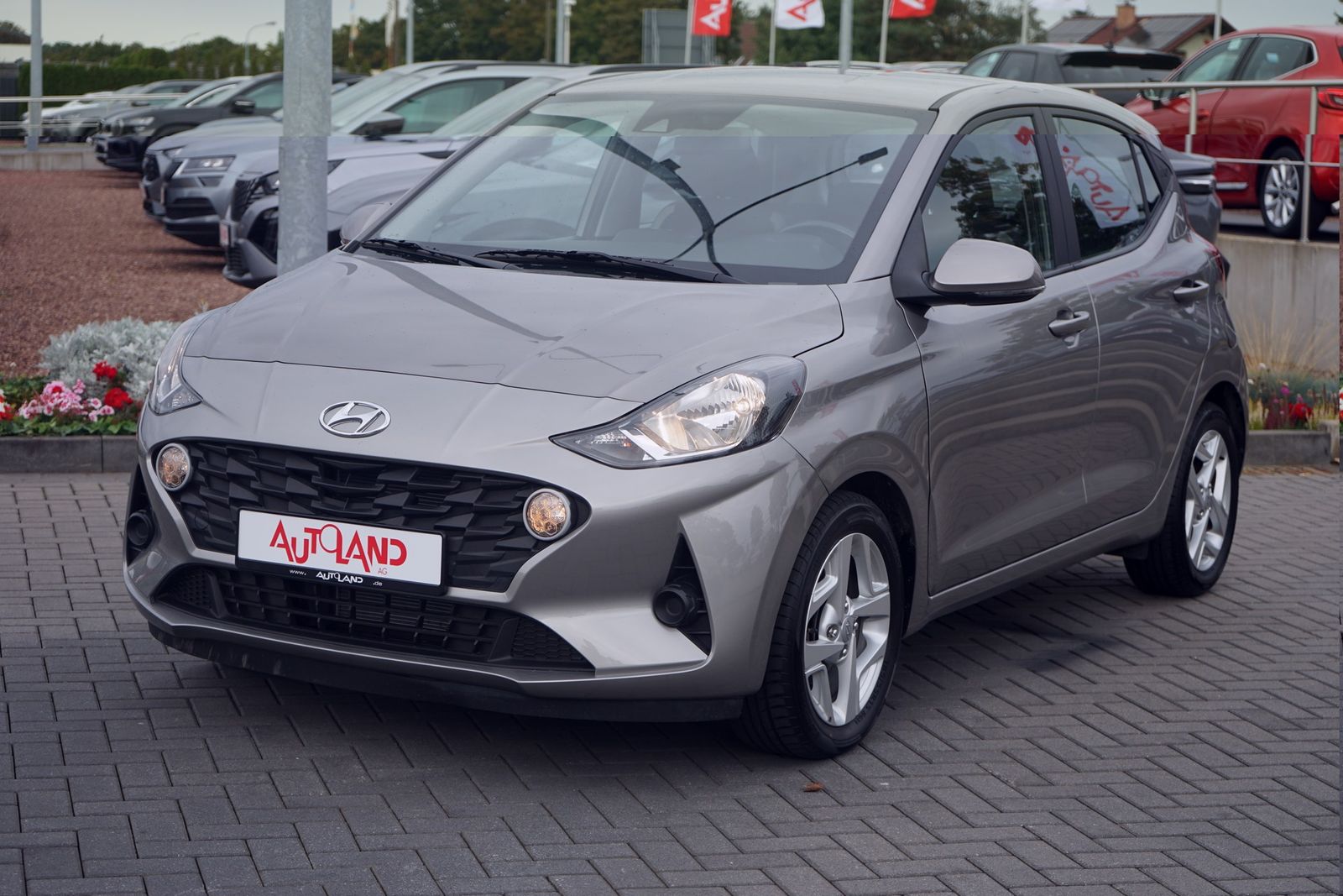 Hyundai i10 1.0 Trend Android Apple Lenkradheizung DAB imagem 2