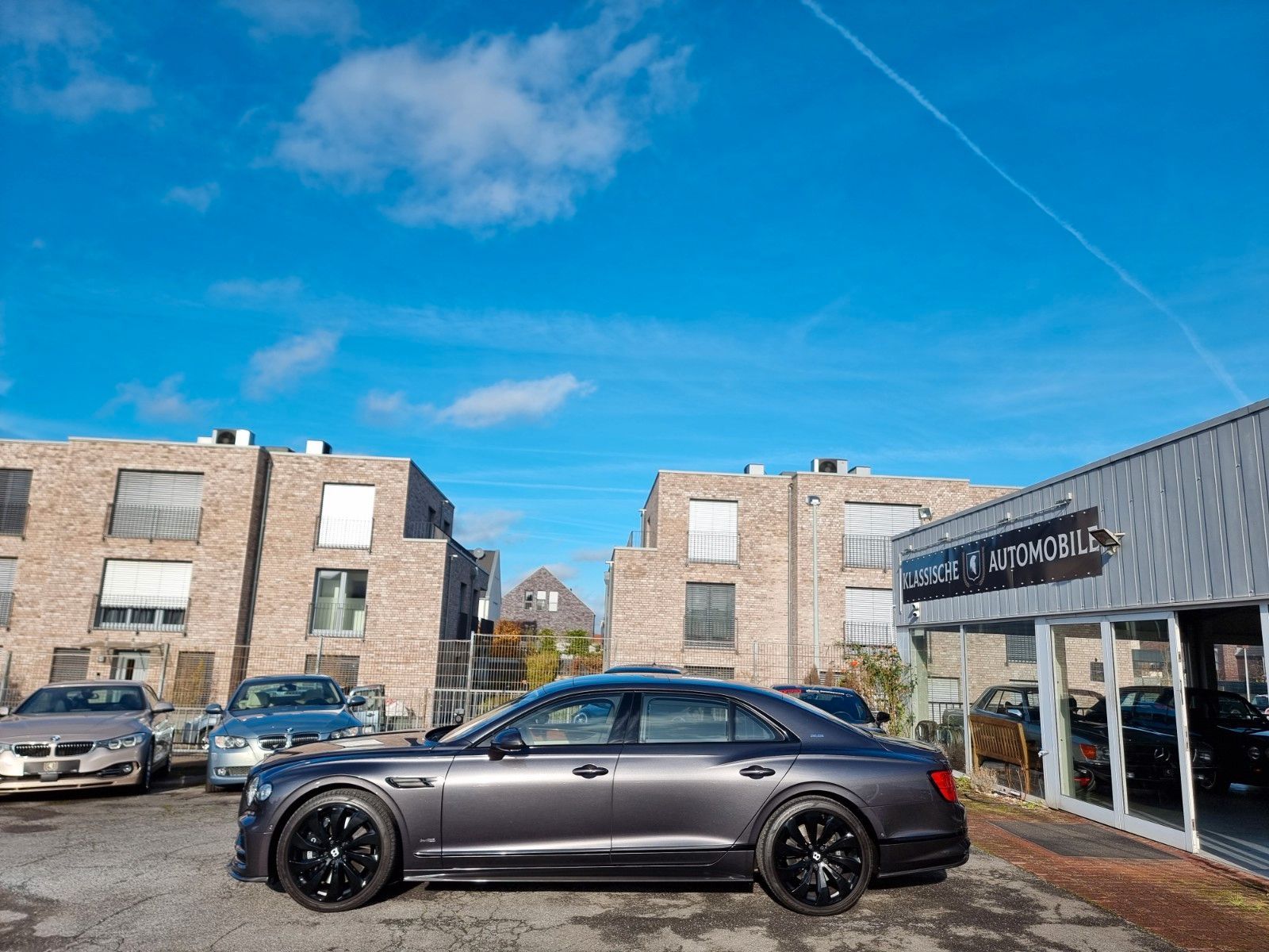 Fahrzeugabbildung Bentley Flying Spur 6.0 W12/Full options!/UPE 340tEuro