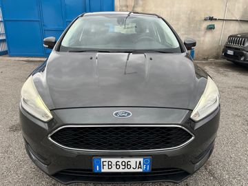 Ford Focus - 12
