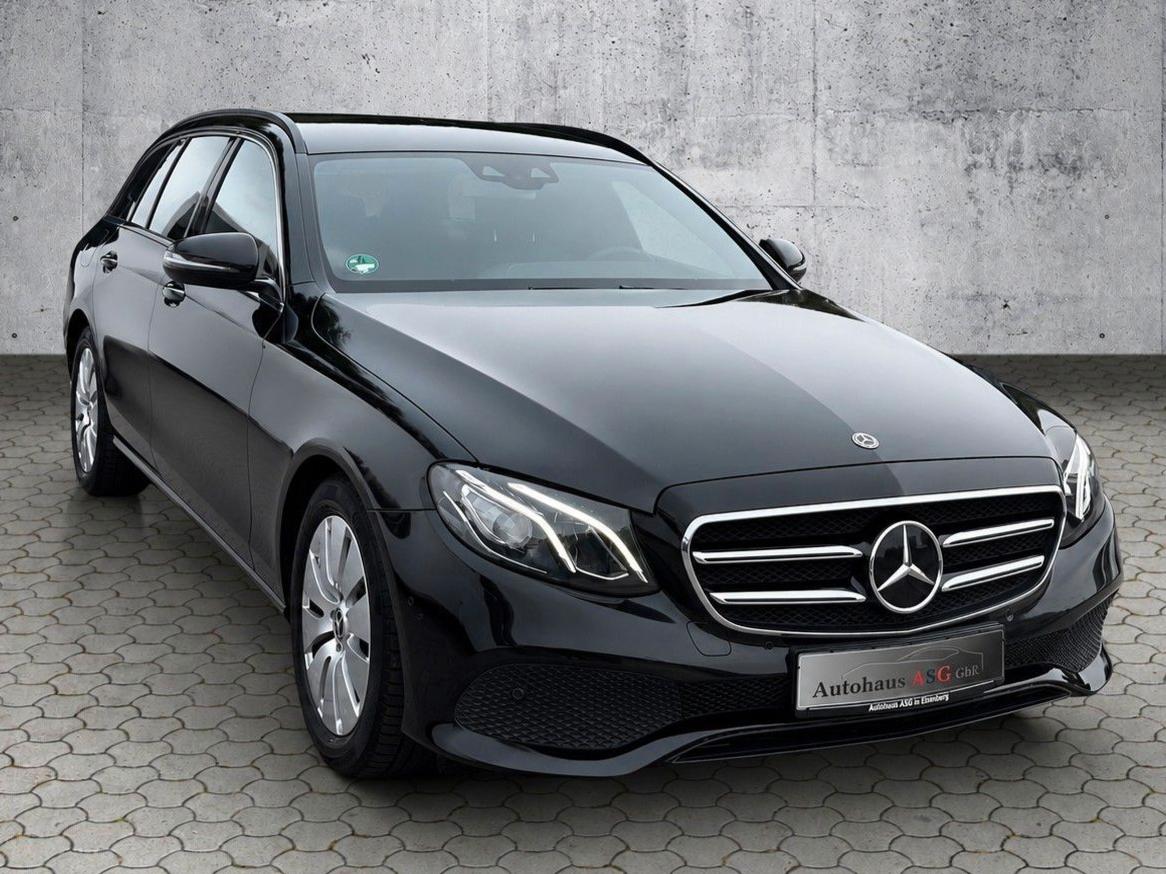 Mercedes-Benz E-Klasse T Avantgarde*LED*Kamera*CarPlay*Distron