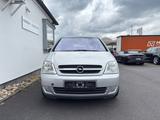 Opel Meriva Basis Automatik - Opel Meriva B mit Benzin-Antrieb