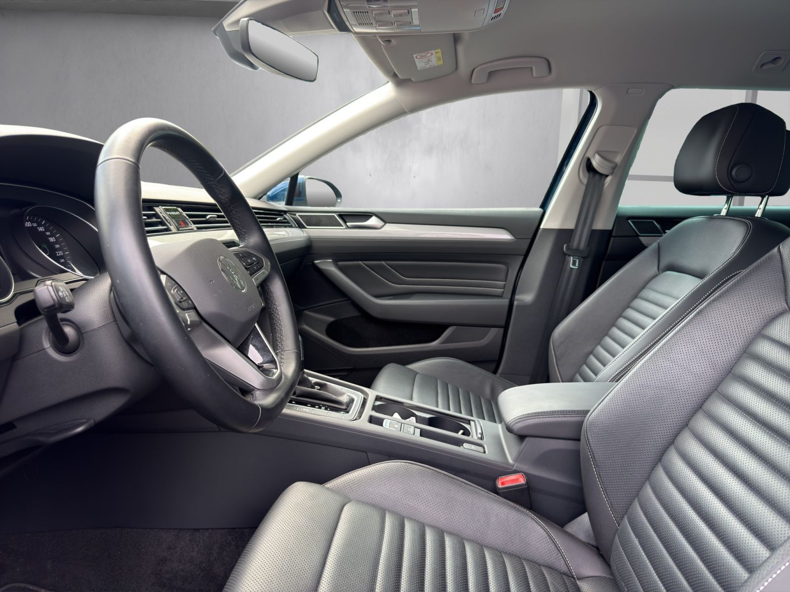 Volkswagen Passat Variant - Bild 9