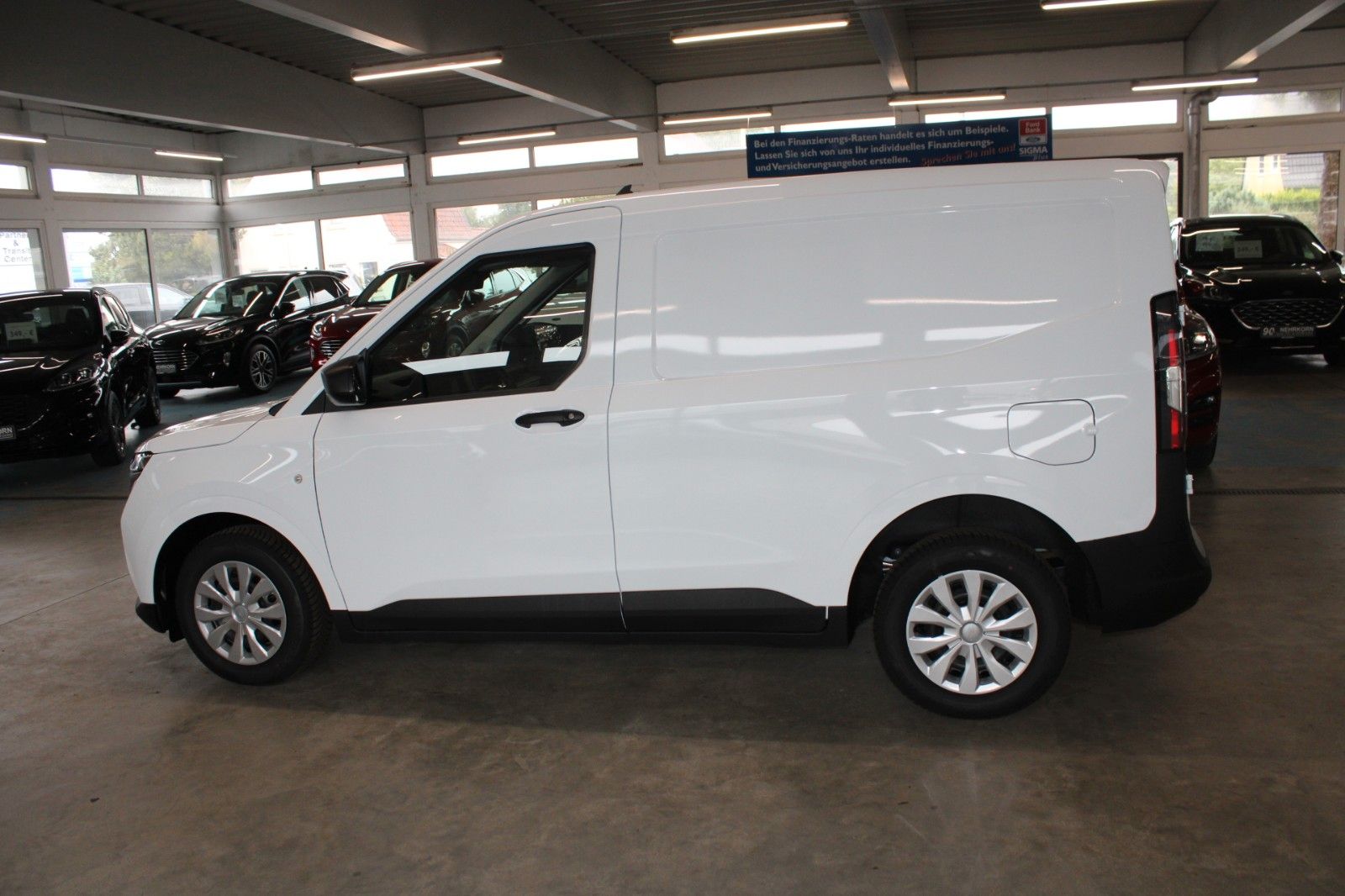 Fahrzeugabbildung Ford Transit Courier TREND Kasten KLIMA WinterPaket3