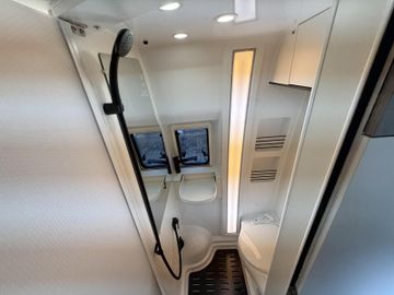 Westfalia James Cook 600 D Premium 18 Lithium SOLAR AHK