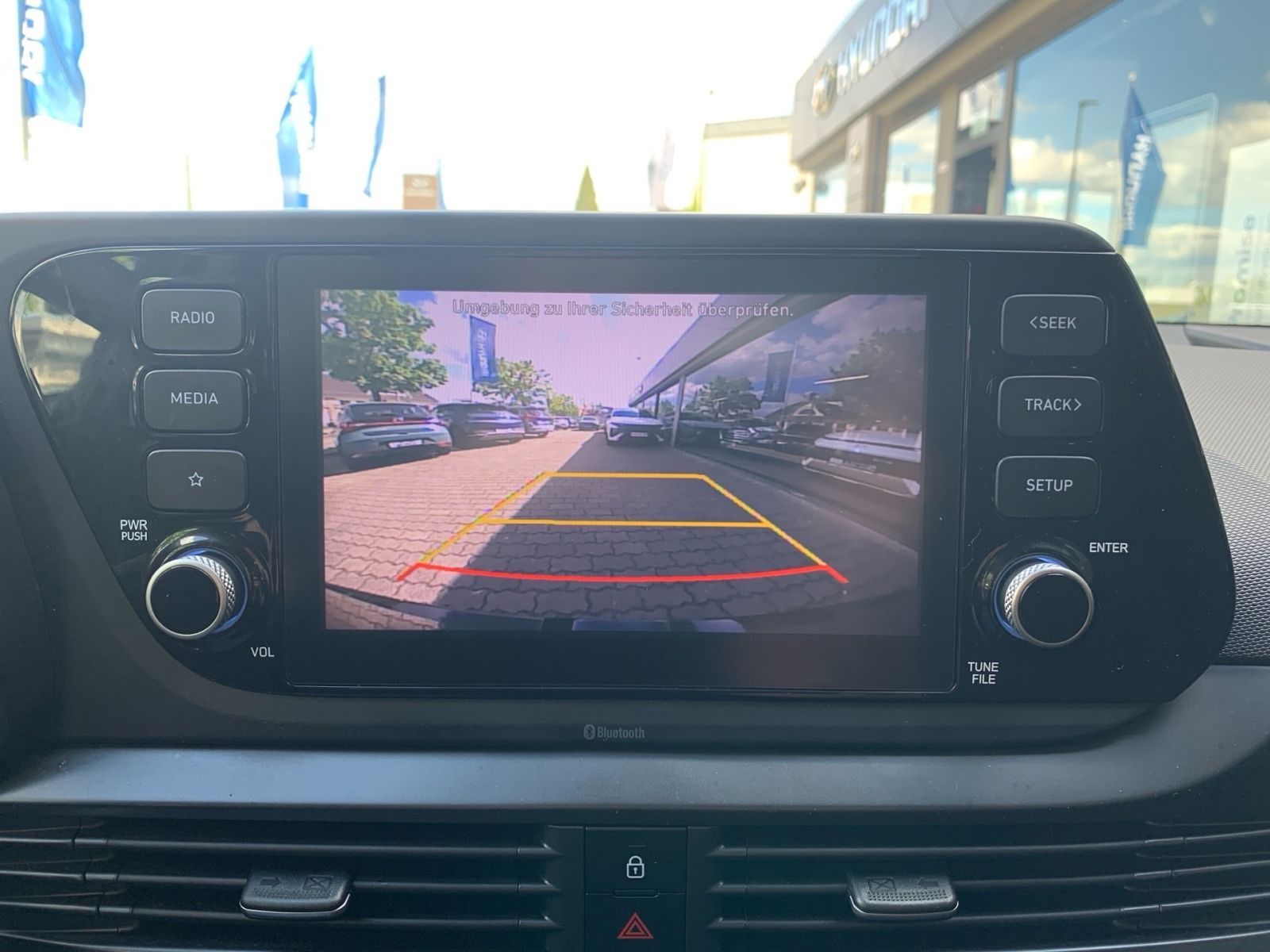 Fahrzeugabbildung Hyundai i20 1.0 T-GDI Edition 30 1Hd Allwetter