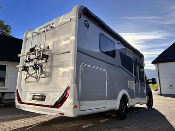 Sunlight Adventure T 69LC 8G Combi 6E SAT TV Heckstützen