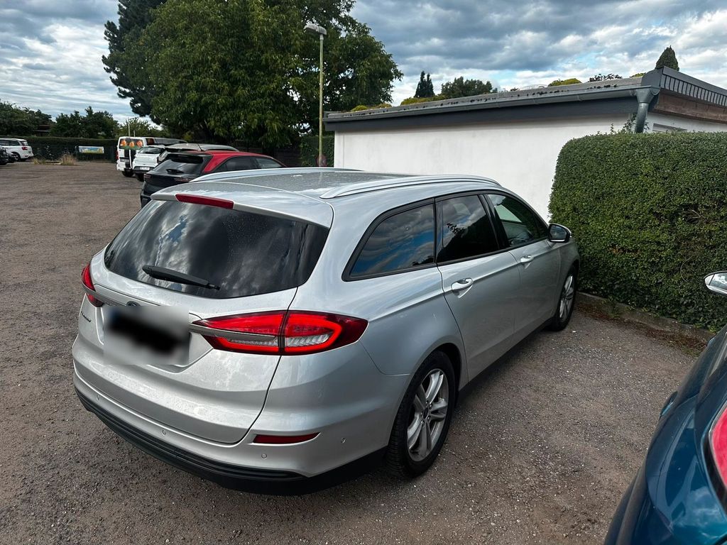 Image of Ford Mondeo