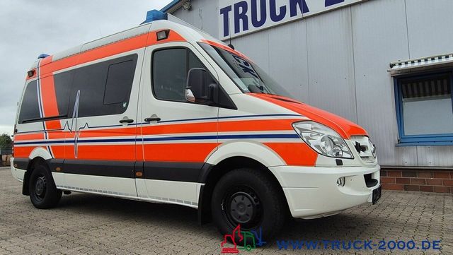 Mercedes-Benz 316 KTW Rollstuhl Tragetisch Automatik Tempomat