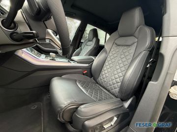 Audi Q8 - 8