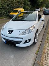 Peugeot 207 CC Platinum 120 Platinum - Peugeot 207 in Bochum