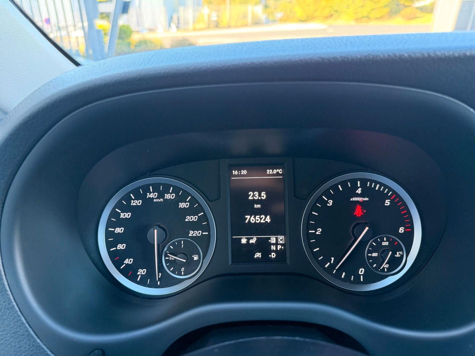 Fahrzeugabbildung Mercedes-Benz Vito 116 CDI 9G Extral Klima Kamera