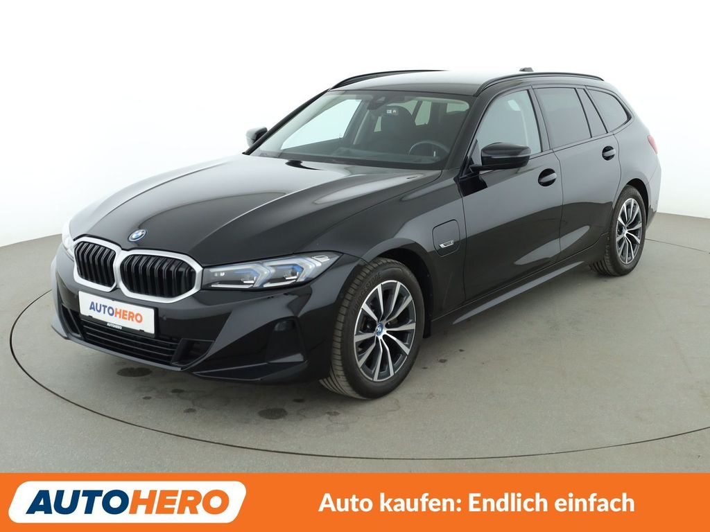 Image of BMW 330