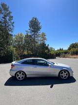 Mercedes-Benz CLC 200 KOMPRESSOR - - Mercedes-Benz mit Benzin-Antrieb: Clc