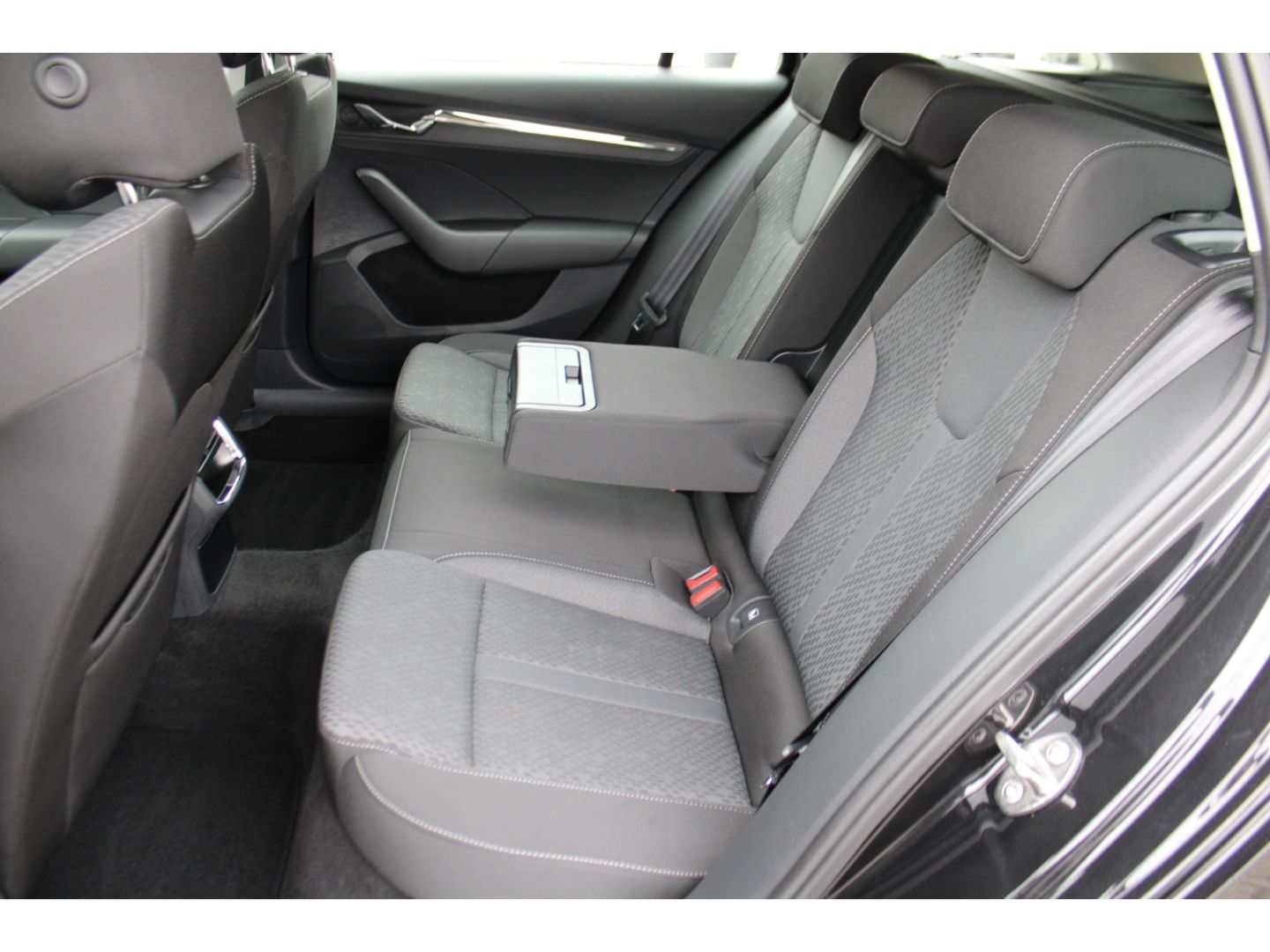 Fahrzeugabbildung SKODA Octavia Style Combi 1.4 TSI iV PHEV DSG Navi LED